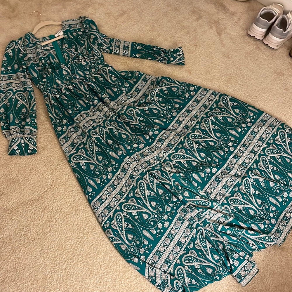 Long Sleeved Green Paisley Maxi Dress